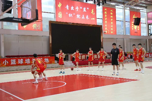 制定篮球交流计划以促进个人技能发展的方法_0